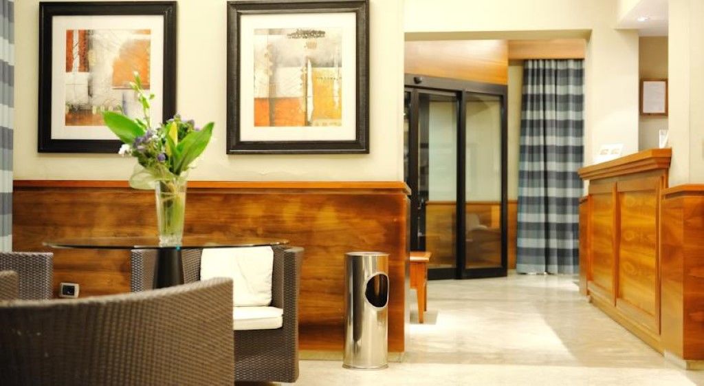 Lh Hotel Lloyd Roma Exterior photo